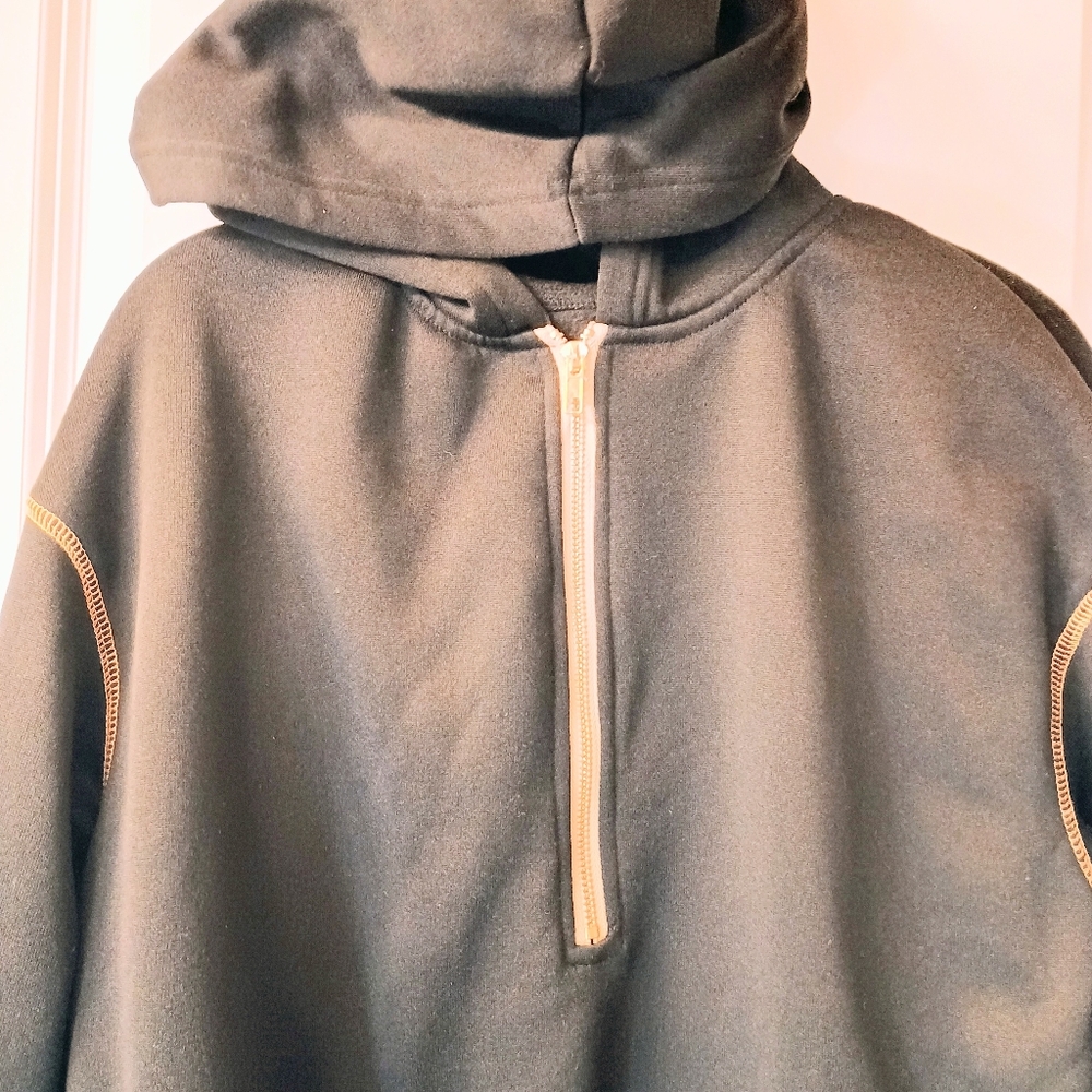 Women's Shein Black And Gold Hooded 1/2 Zip Sweatshirt Size Small - Picture 2 of 10